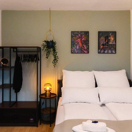 Gemuetliches Zentrales Apartment, Free Parking บอคอลท์ ภายนอก รูปภาพ